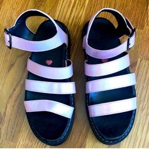 💕 Steve Madden Strappy Sandals